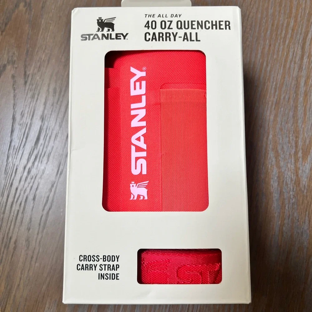 Stanley All Day 40 oz Quencher Carry-All Hot Coral Crossbody Bag 10-NEW - Picture 1 of 3